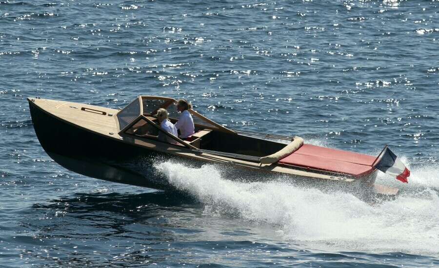 24ft Black Pepper Yacht For Sale