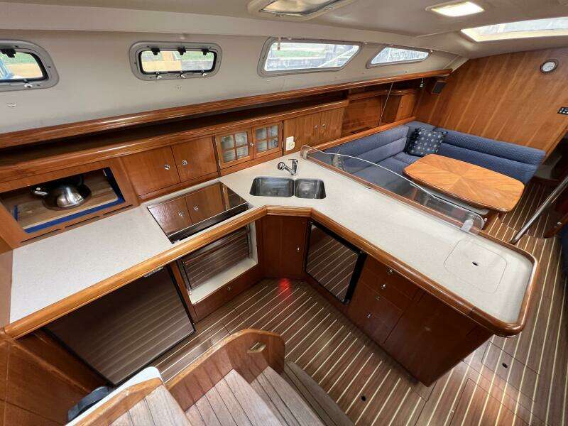 41ft Hunter Yacht For Sale