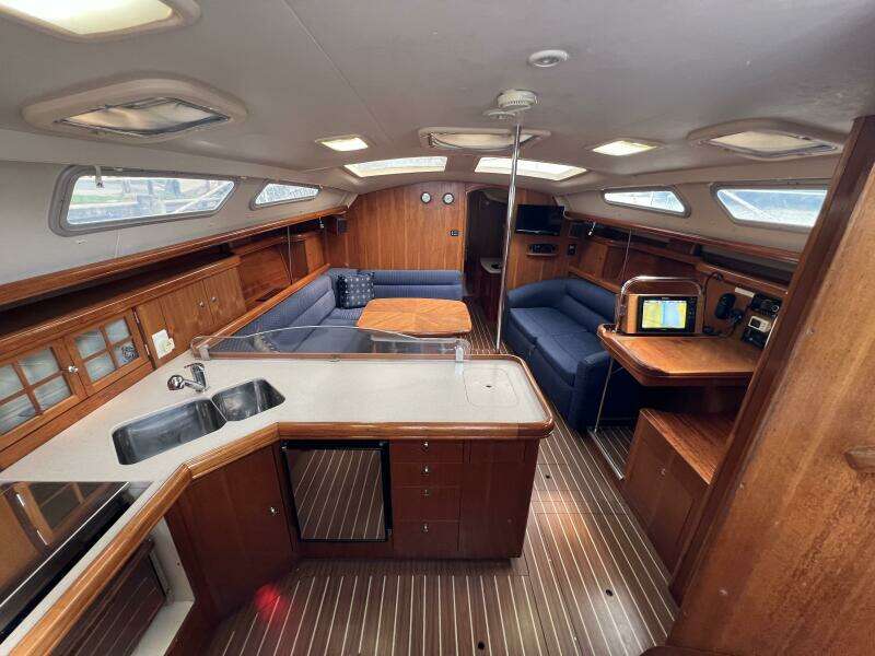 41ft Hunter Yacht For Sale