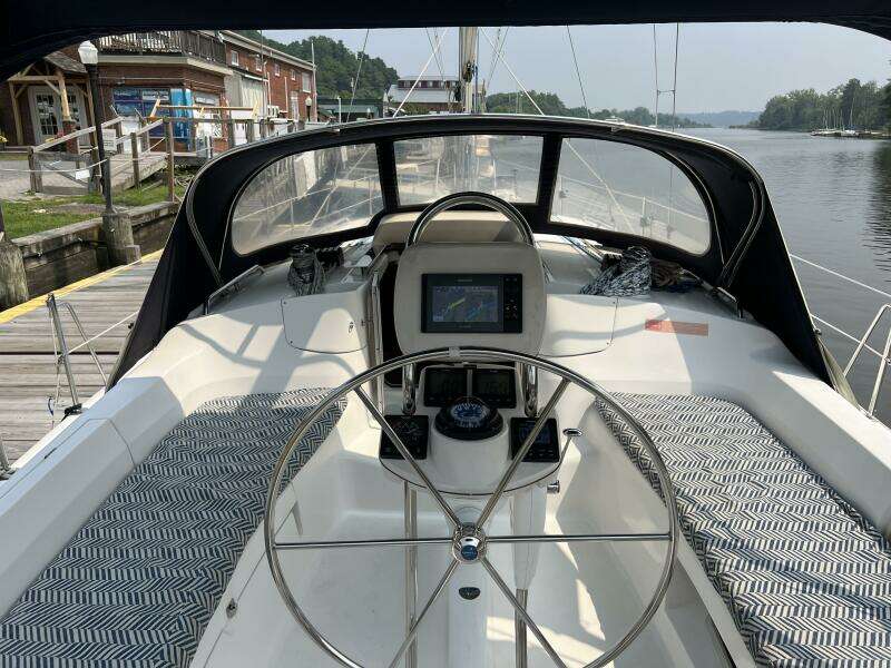 41ft Hunter Yacht For Sale