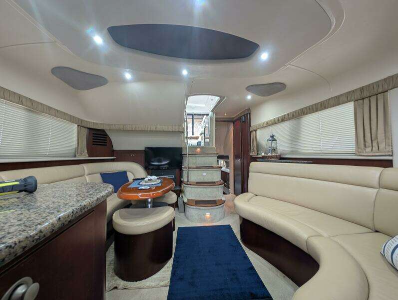 39ft Sea Ray Yacht For Sale