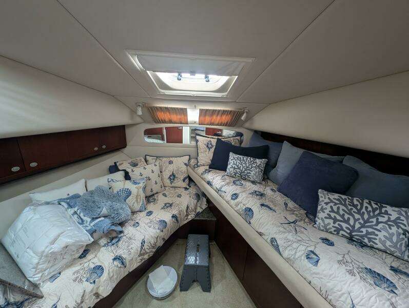 39ft Sea Ray Yacht For Sale