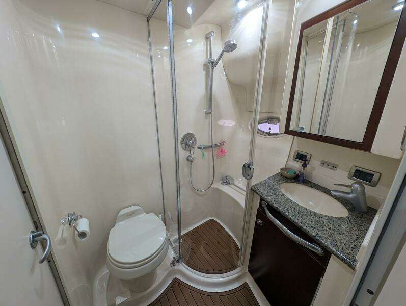 39ft Sea Ray Yacht For Sale