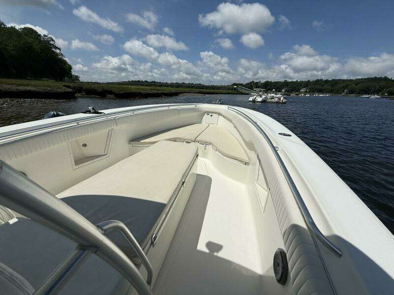 33ft Hydra Sports Yacht For Sale