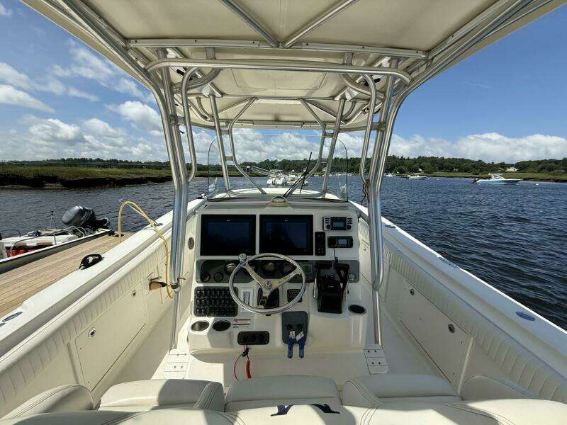 33ft Hydra Sports Yacht For Sale