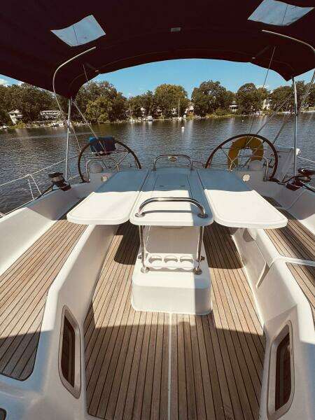 Bluefin 45ft Jeanneau Yacht For Sale