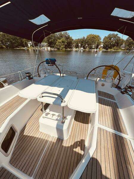 Bluefin 45ft Jeanneau Yacht For Sale