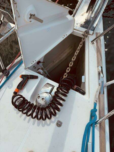 Bluefin 45ft Jeanneau Yacht For Sale