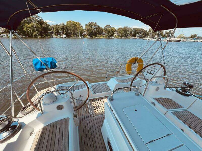 Bluefin 45ft Jeanneau Yacht For Sale