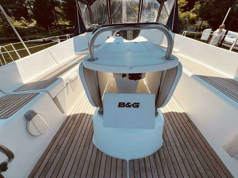 Bluefin 45ft Jeanneau Yacht For Sale