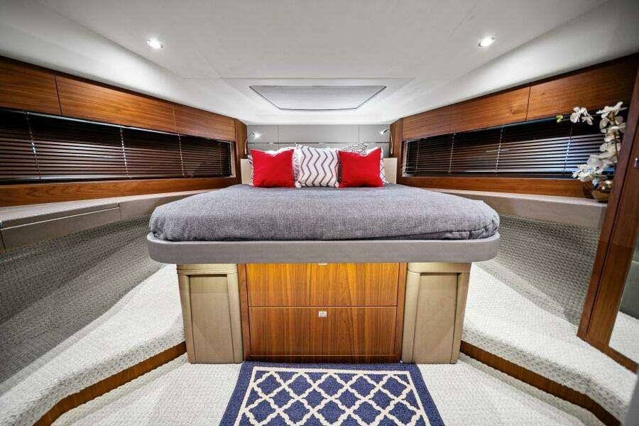 2015 Princess F60 - Stateroom