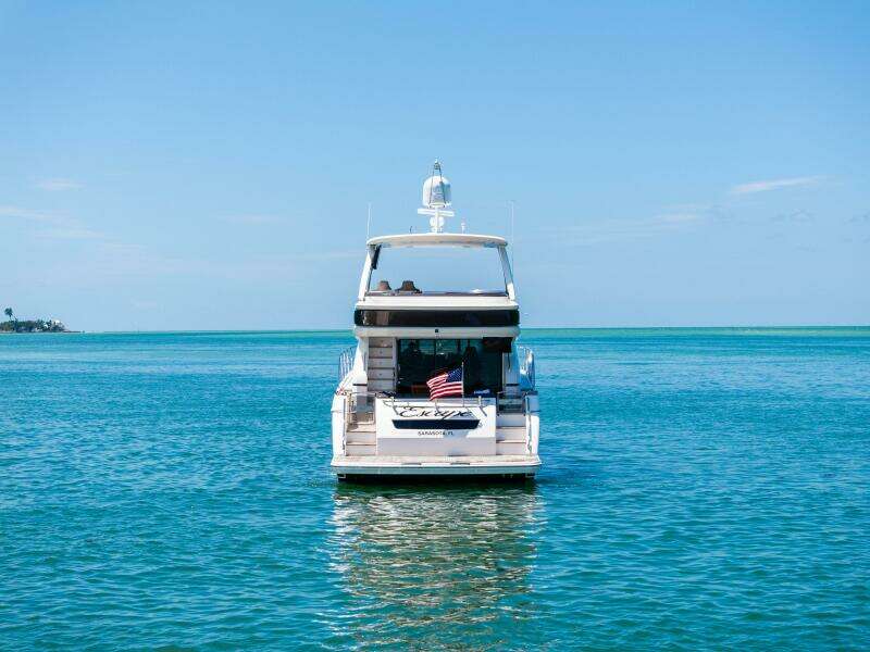 2015 Princess F60 - Profile