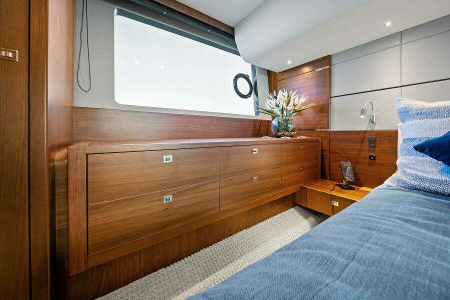 2015 Princess F60 - Master Stateroom 