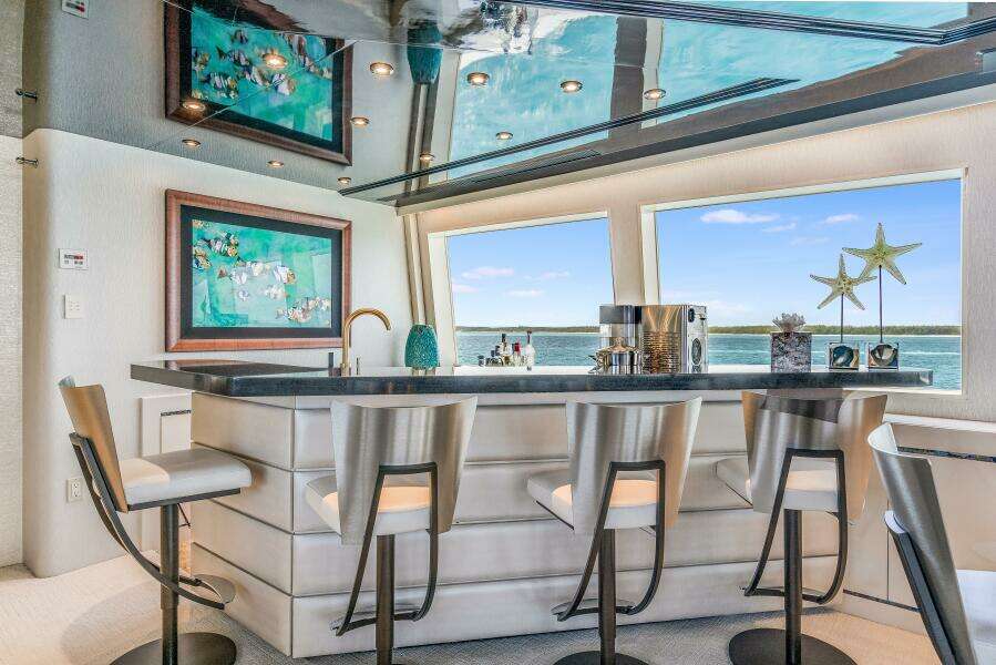 Skylounge Bar