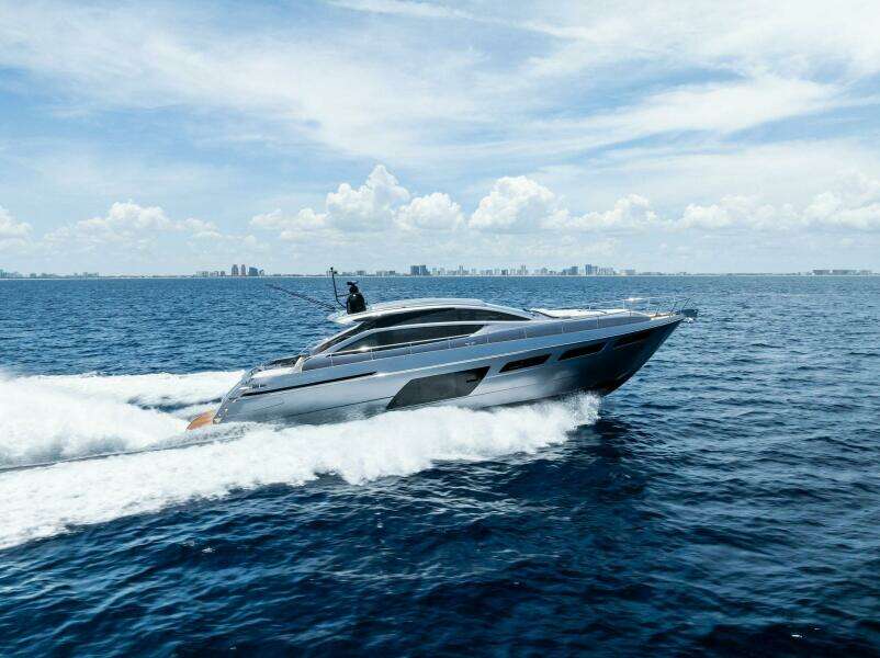 Ferretti Pershing Trade 60ft Pershing Yacht For Sale