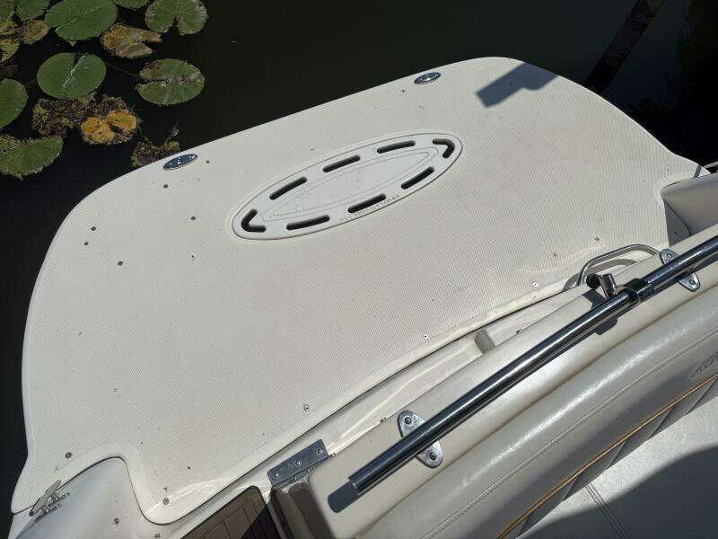 Pullin J s 27ft Rinker Yacht For Sale