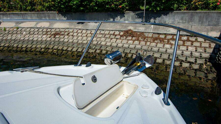 Bombacho 34ft Bayliner Yacht For Sale