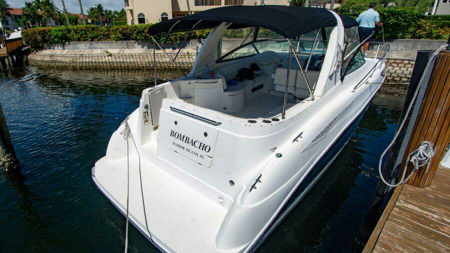 Bombacho 34ft Bayliner Yacht For Sale
