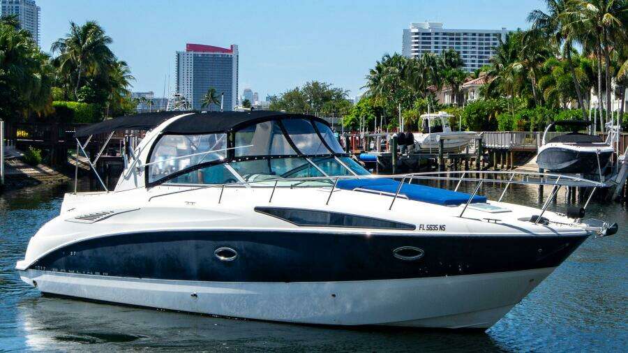 Bombacho 34ft Bayliner Yacht For Sale