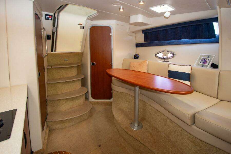 Bombacho 34ft Bayliner Yacht For Sale