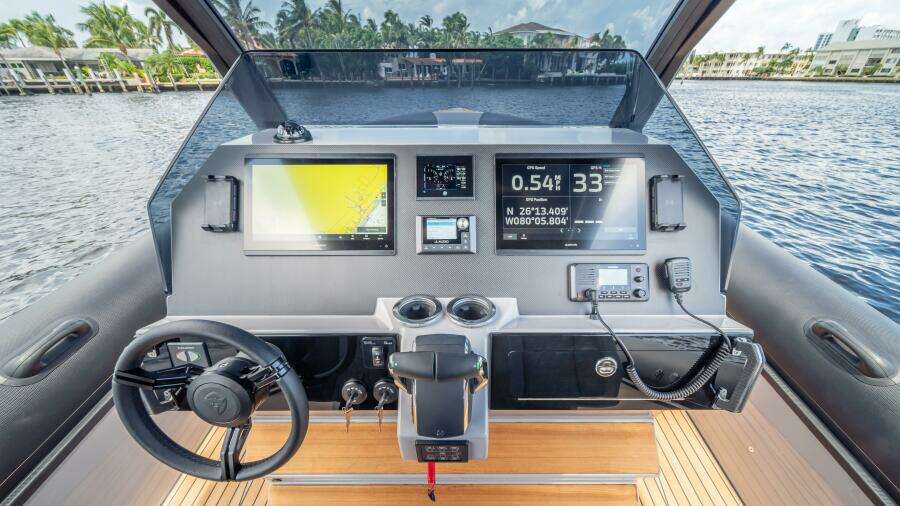 38ft Skipper Yacht For Sale