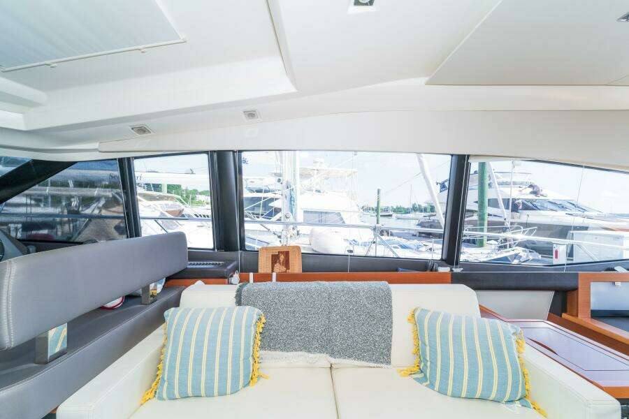 Sea Ya 50ft Prestige Yacht For Sale