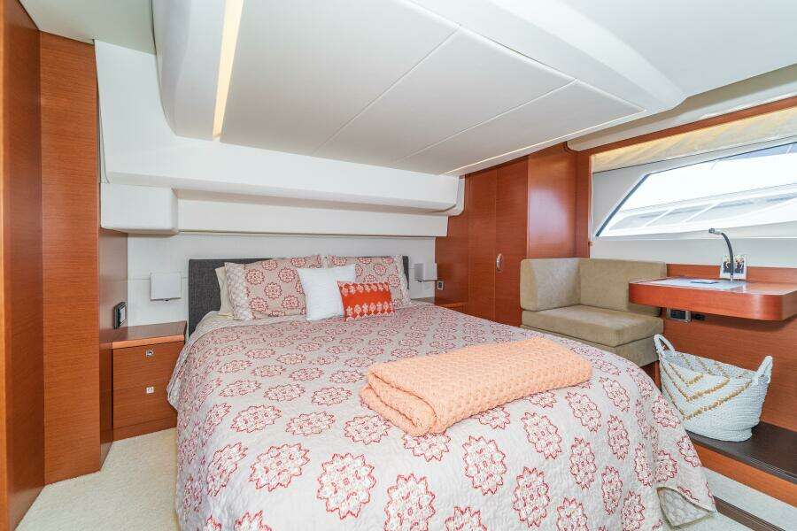 Sea Ya 50ft Prestige Yacht For Sale
