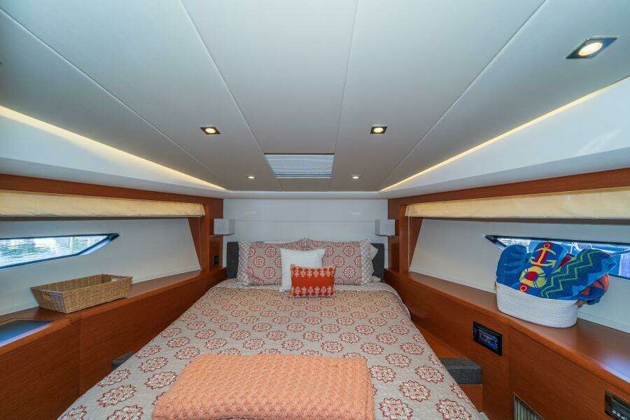 Sea Ya 50ft Prestige Yacht For Sale
