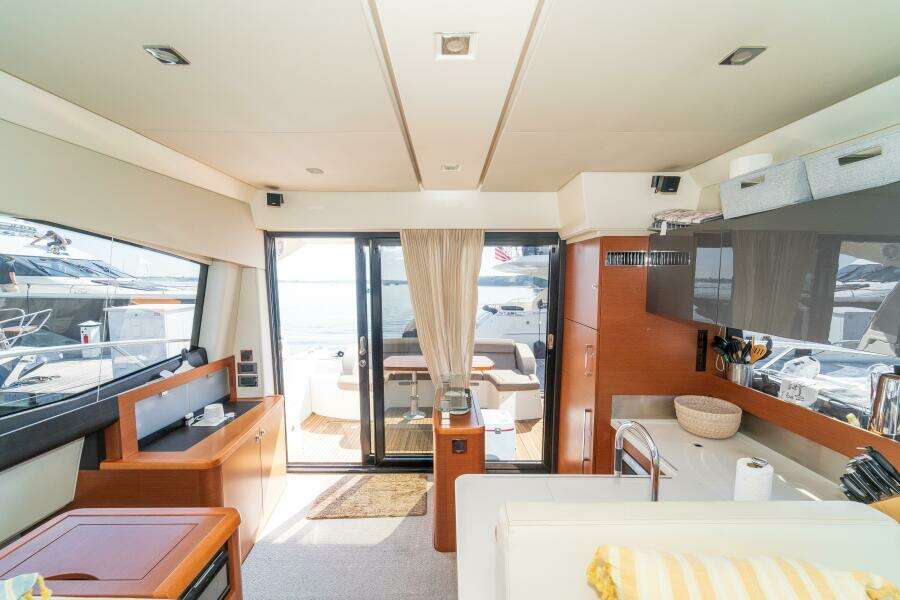 Sea Ya 50ft Prestige Yacht For Sale
