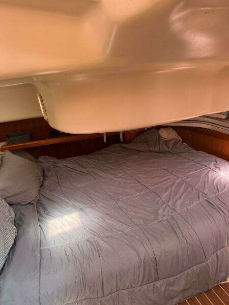 Grace 38ft Hunter Yacht For Sale