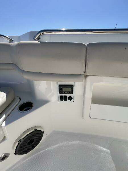 2018 Boston Whaler 38 Outrage - M22