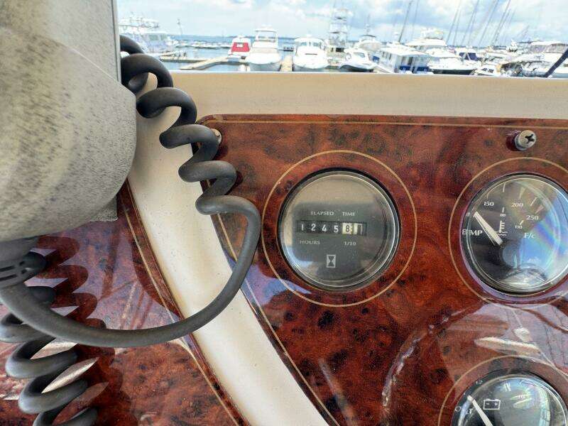 Knot Complaining 41ft Maxum Yacht For Sale