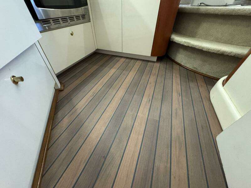 Knot Complaining 41ft Maxum Yacht For Sale