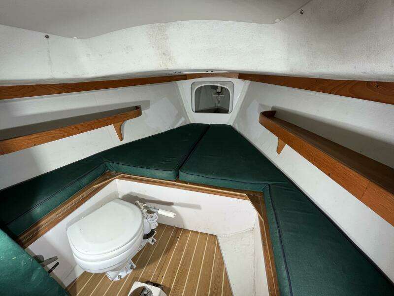 Harmony 28ft Alerion Yacht For Sale