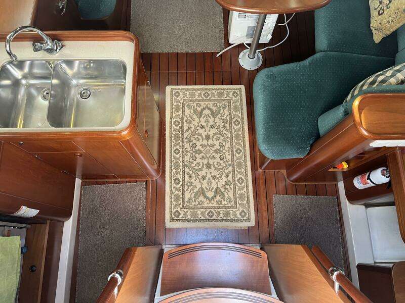 Europa 38ft Beneteau Yacht For Sale