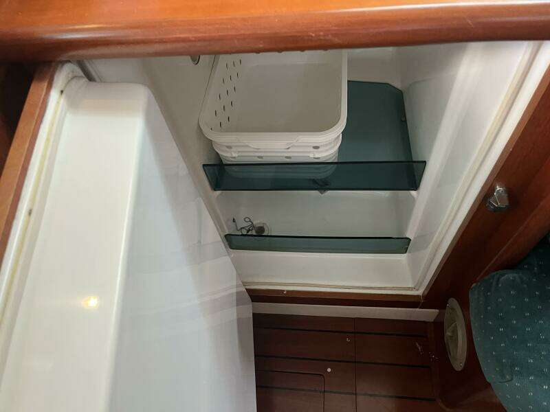 Europa 38ft Beneteau Yacht For Sale