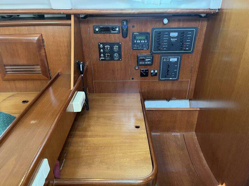 Europa 38ft Beneteau Yacht For Sale