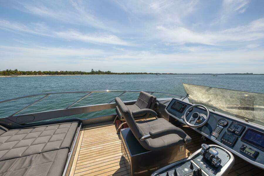 Double or Nothing 82ft Pershing Yacht For Sale
