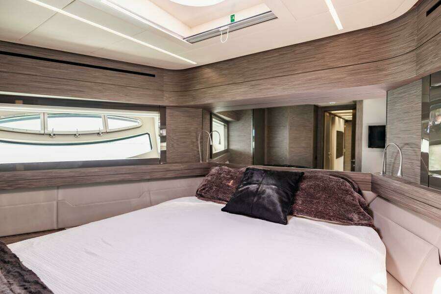 Double or Nothing 82ft Pershing Yacht For Sale