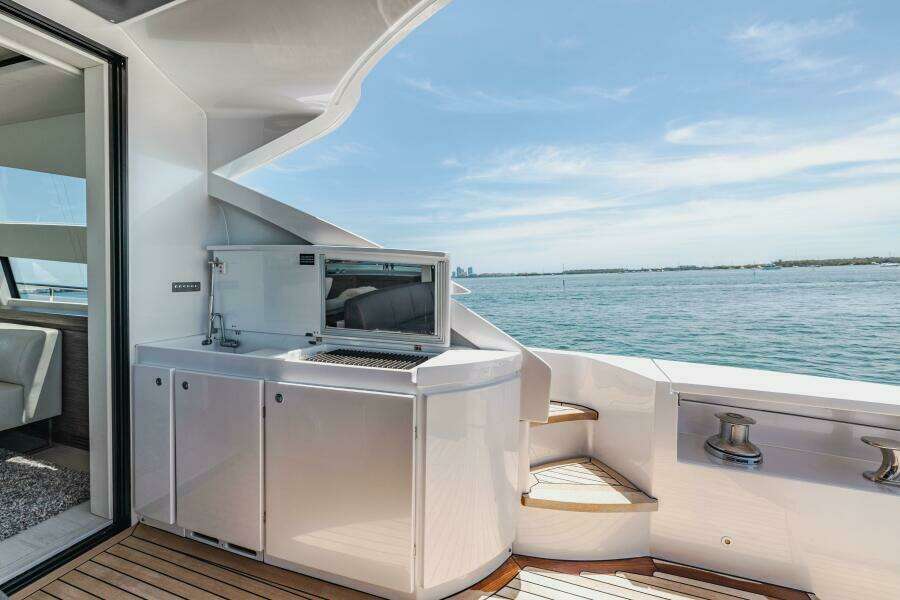 Double or Nothing 82ft Pershing Yacht For Sale