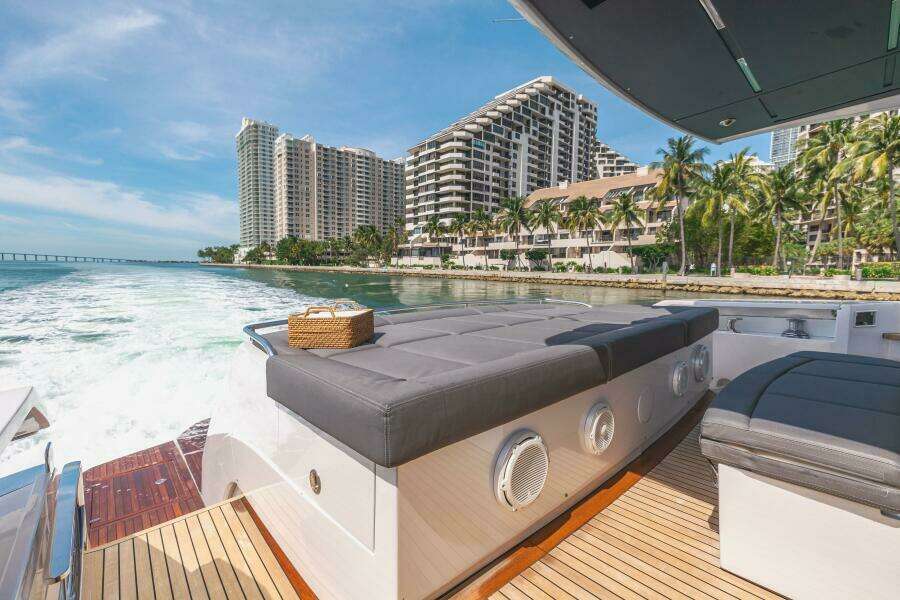 Double or Nothing 82ft Pershing Yacht For Sale