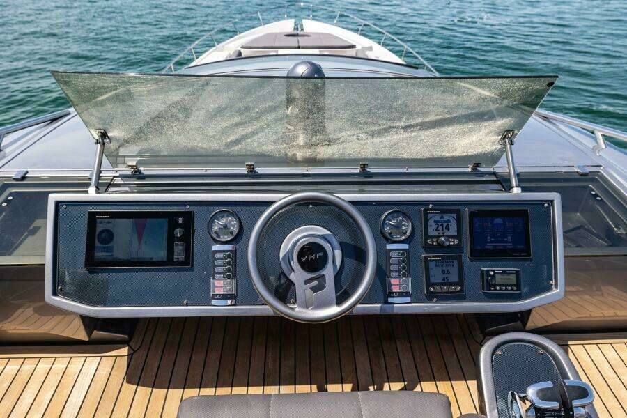 Double or Nothing 82ft Pershing Yacht For Sale