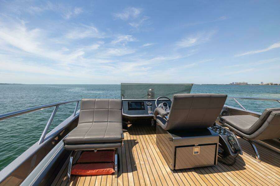 Double or Nothing 82ft Pershing Yacht For Sale