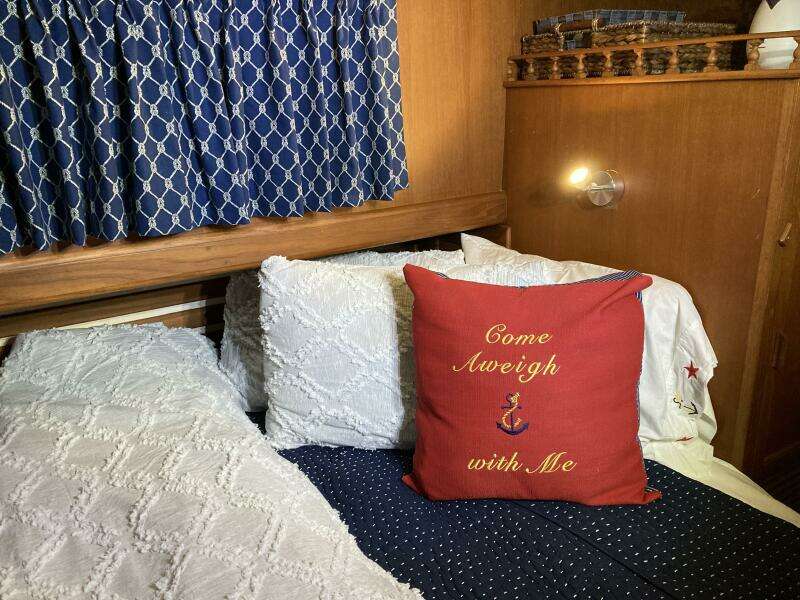 Dale B 36ft Albin Yacht For Sale
