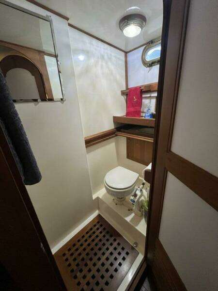 Dale B 36ft Albin Yacht For Sale