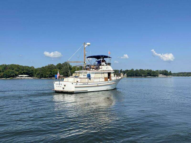 Dale B 36ft Albin Yacht For Sale