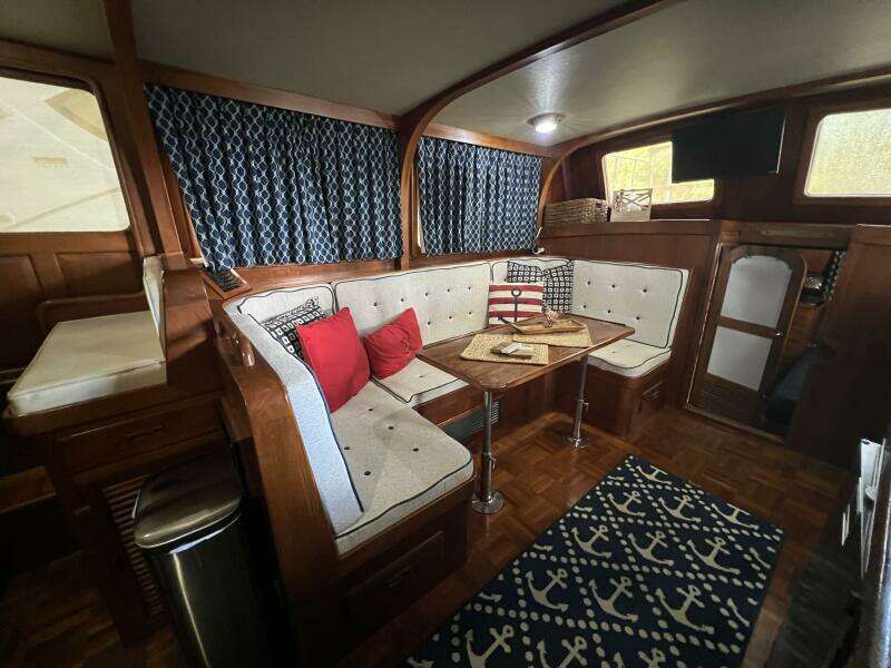 Dale B 36ft Albin Yacht For Sale