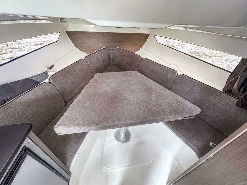 26ft Beneteau Yacht For Sale