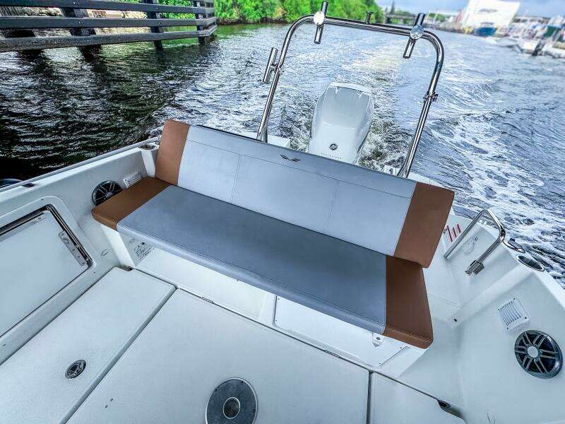26ft Beneteau Yacht For Sale