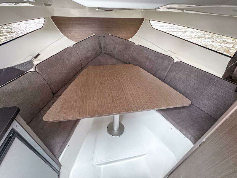 26ft Beneteau Yacht For Sale